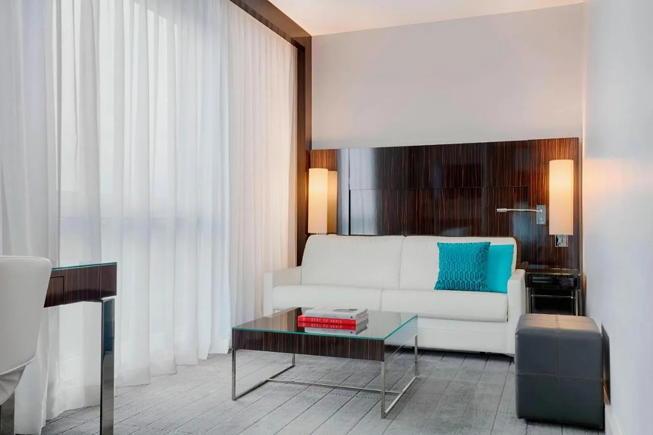 Hotel Le Méridien Etoile Paris