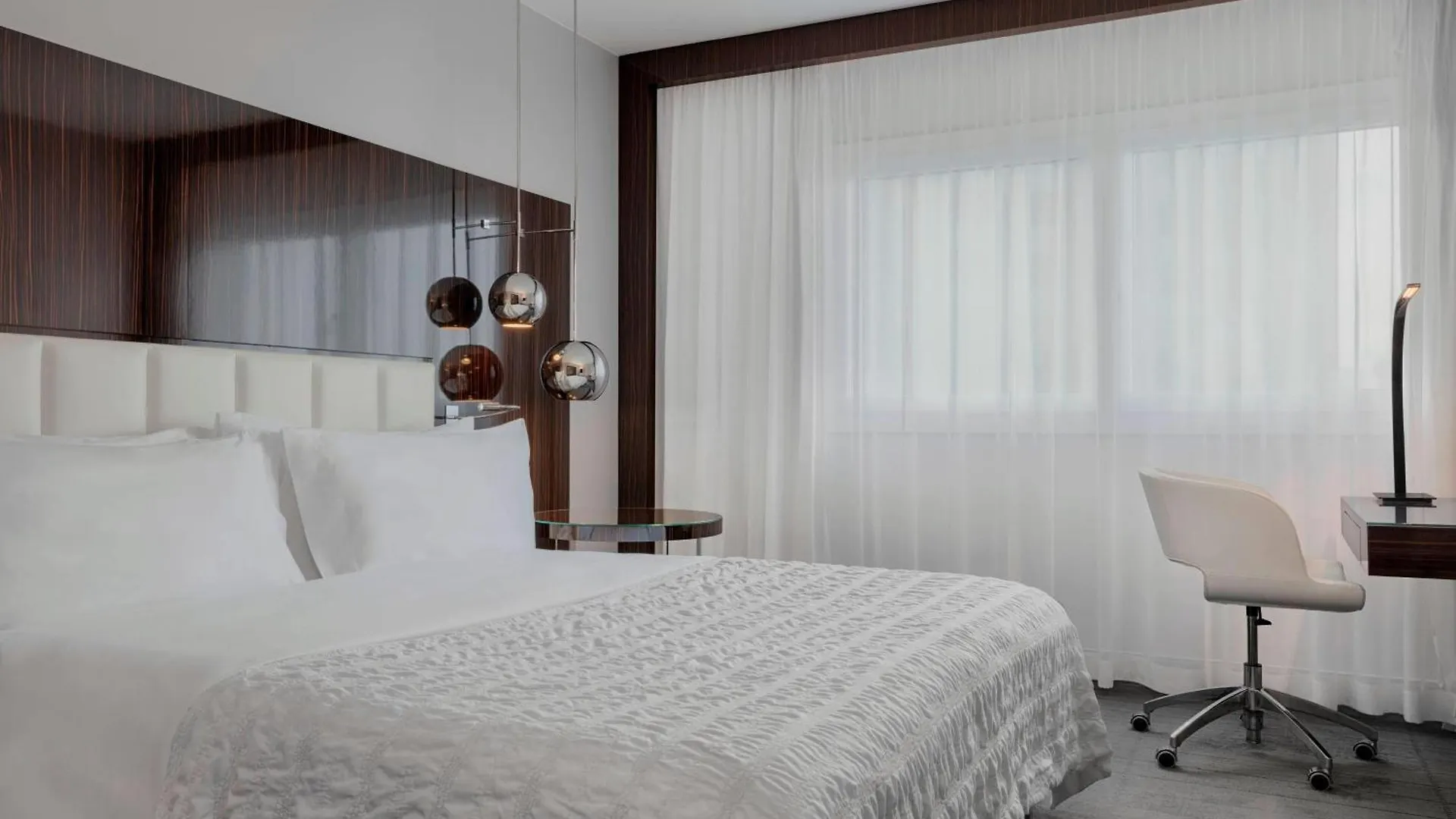 Hotel Le Méridien Etoile Paris