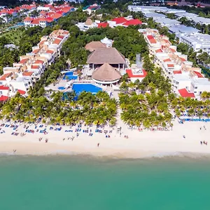 https://viva-wyndham-maya-playa-del-carmen.allrivieramayahotels.com