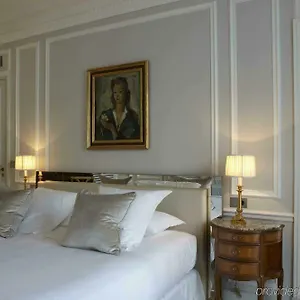 Lancaster Champs-elysees Париж